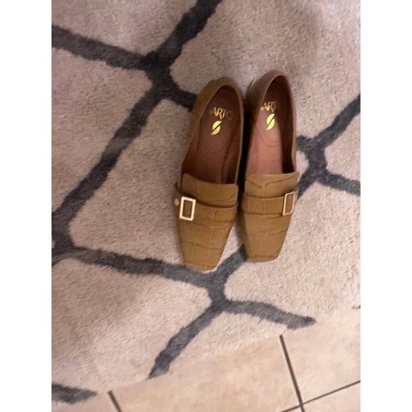 Sarto Forza by Franco Sarto Women's Beige Embossed Camel Leather Loafers Flat - Picture 5 of 5